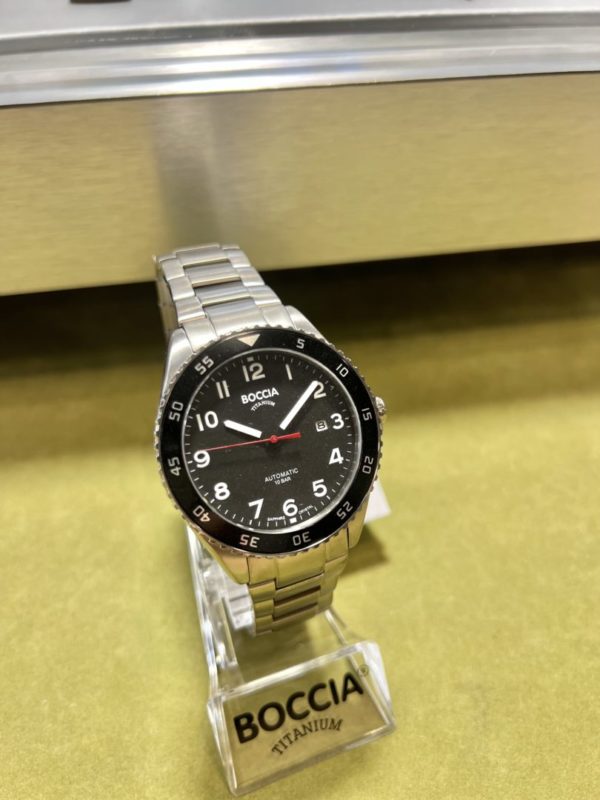 Montre titane Boccia 259€