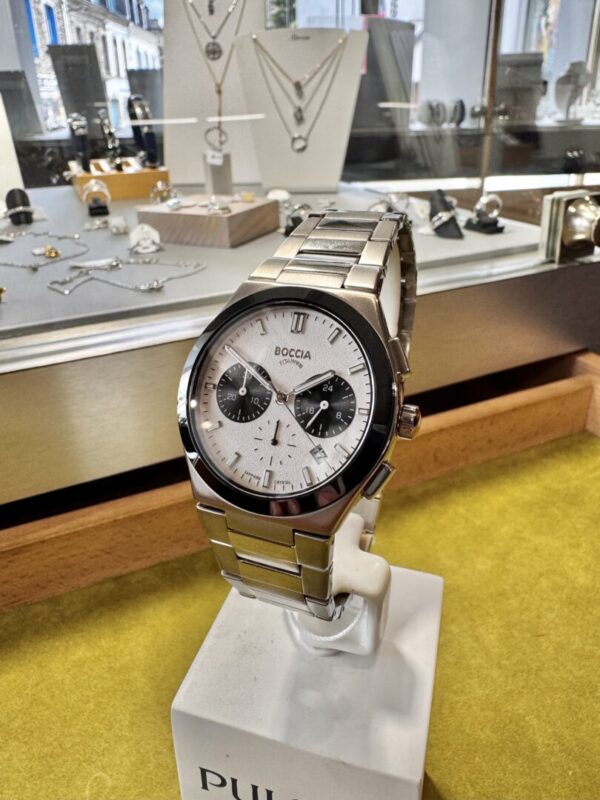 Montre allemande Boccia titane verre saphir blanc – Image 3